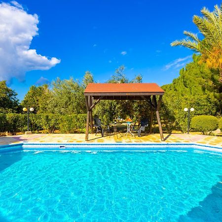 Villa Charoula Ena 폴리스 외부 사진